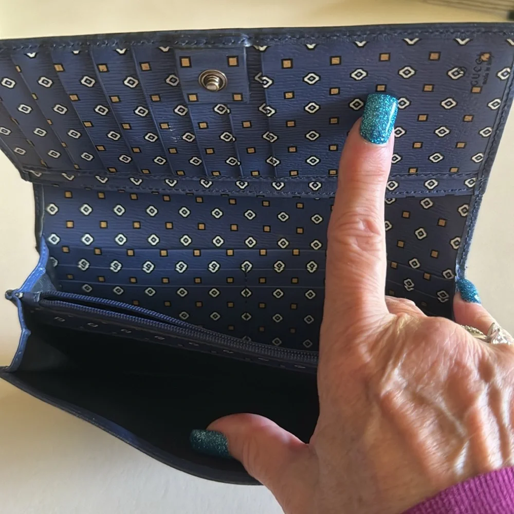 Gucci Interlocking G Marmont Long bi fold wallet: Navy - Picture 4 of 10